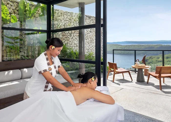 Maua Nusa Penida Bali リゾート 5*