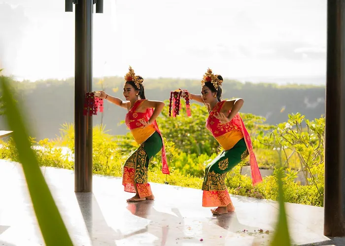 Maua Nusa Penida Bali リゾート 5*