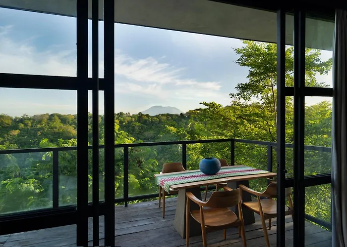 Maua Nusa Penida Bali 5* Sakti