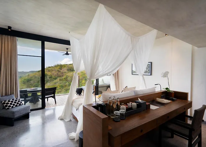 Maua Nusa Penida Bali 5* Sakti