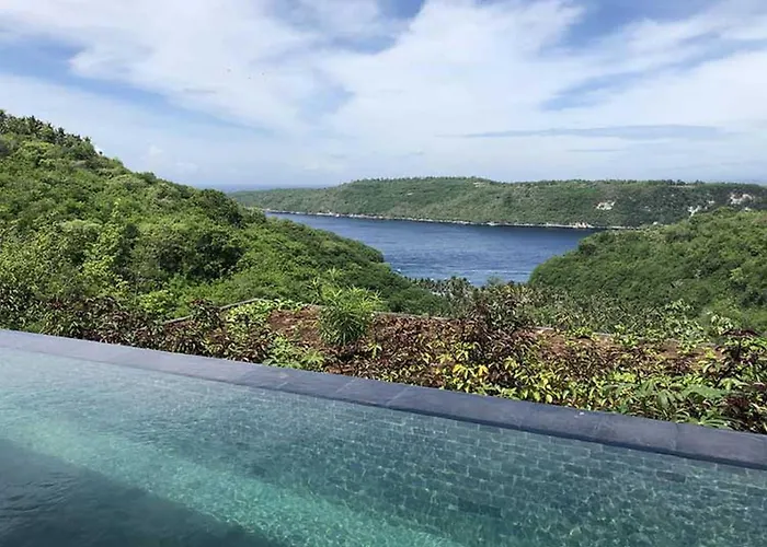 Maua Nusa Penida Bali リゾート 5*